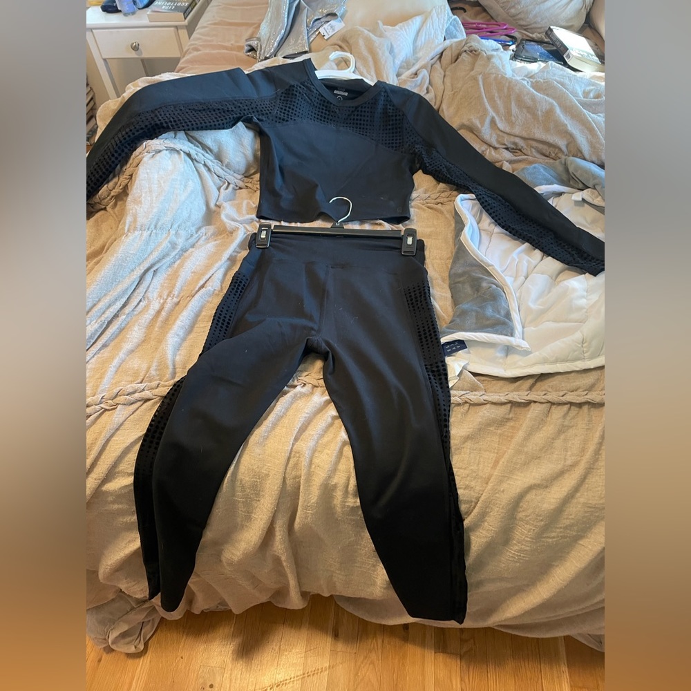 Good American two piece black set